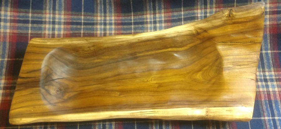 Artisan carved Redbud Log Bowl Electrifed Wood Artisan bringing you hand carved wooden spoons, dough bowls,custom wood work and unique keepsakes and gifts seared with lictenberg burns of beautiful distinction